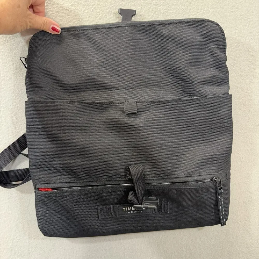 TIMBUK2 Page Crossbody Black Fold Over Bag Satchel Utility Gorpcore Travel